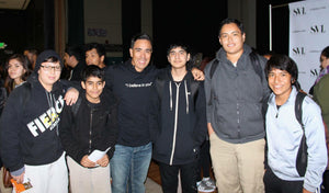Five Cisco executives extend a hand to Cristo Rey San José students