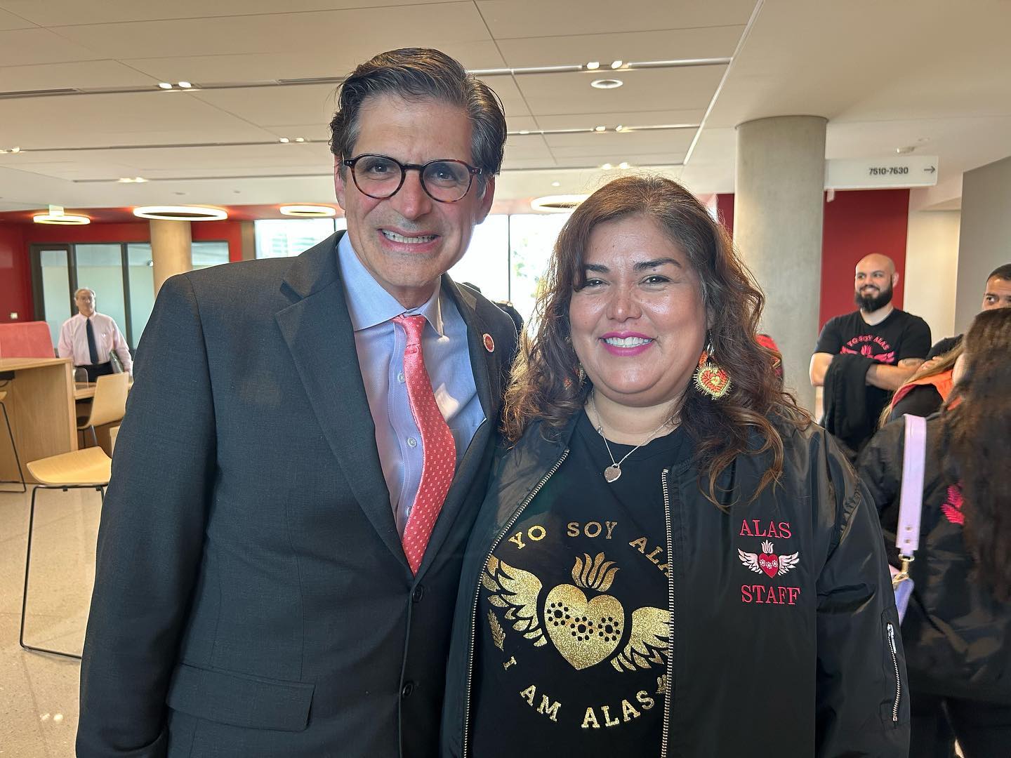 Ayudando Latinos A Soñar (ALAS) recognized as Nonprofit of the Year!