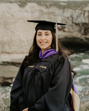 Congratulations to SVL Cultura Ambassador Jessica on Earning Your MBA!