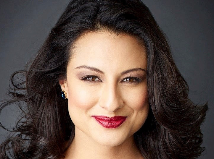 Nancy Rosales on the move in her new Ford Edge Eco Boost!