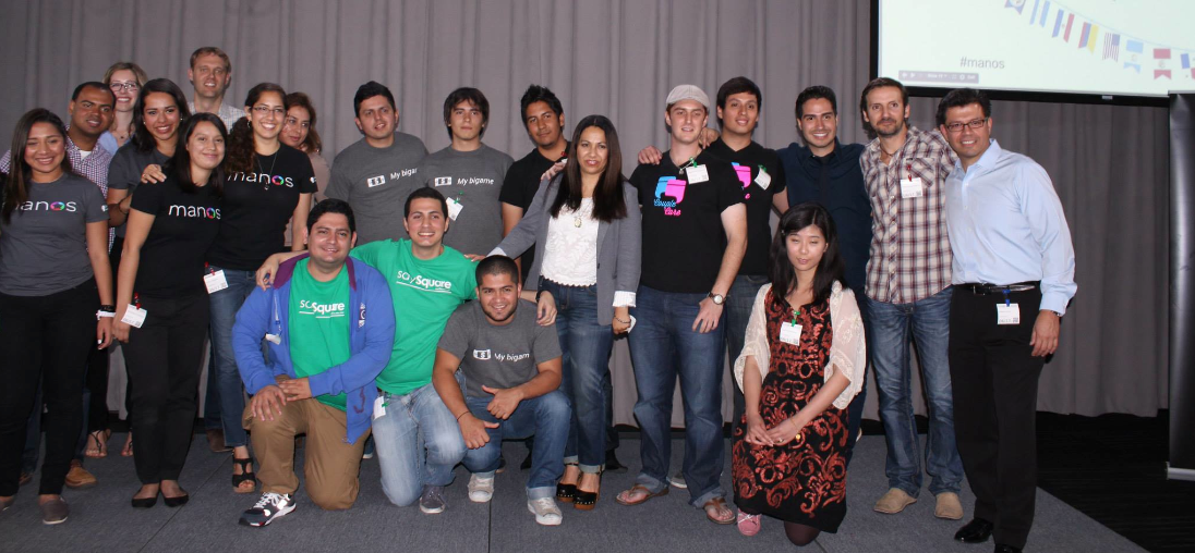 Latino Entrepreneurs Pitch Startups at Manos’ Demo Day